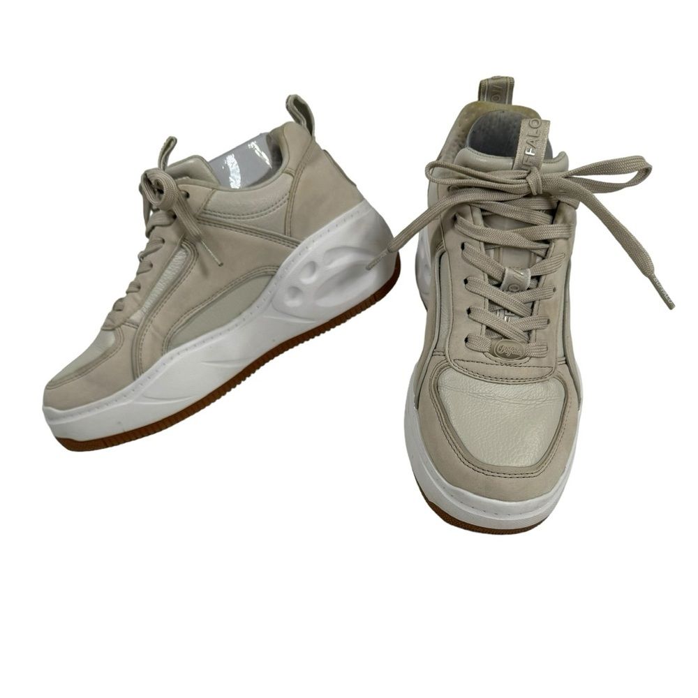 Buffalo Flat Simple 2.0 Platform Sneaker Cream Woman’s Size 7.5 Vegan